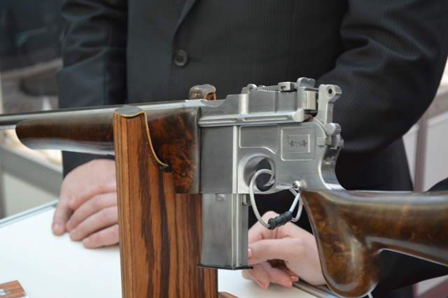 ARMS & Hunting 2013